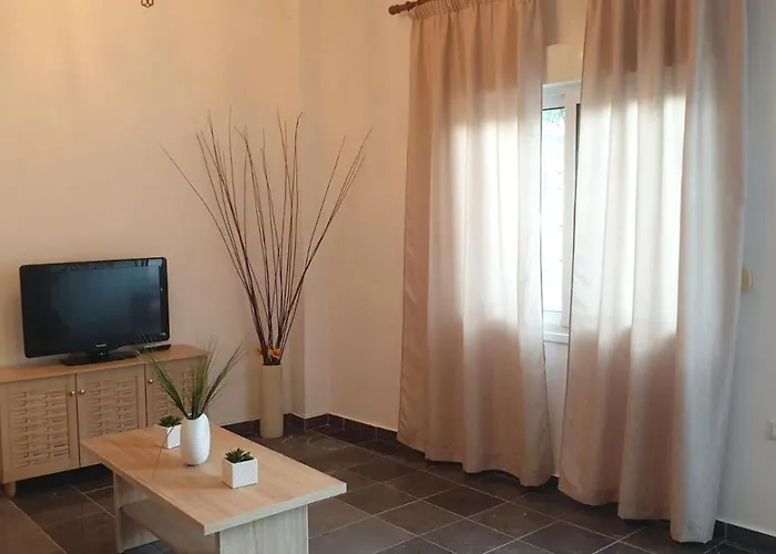 Daire Aeria Old Port 2 *